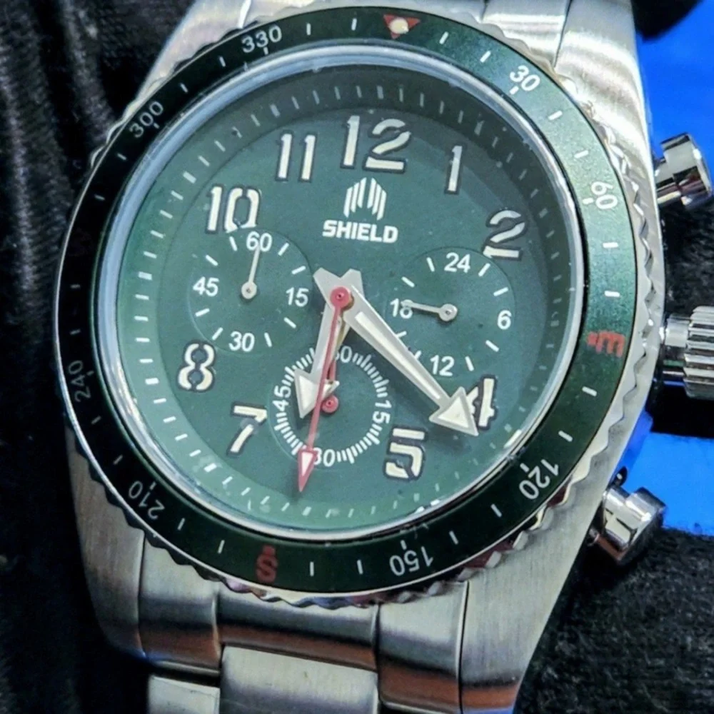 Brand New - Shield  Exley Quartz Green Dial Stainless Steel Men's Watch.